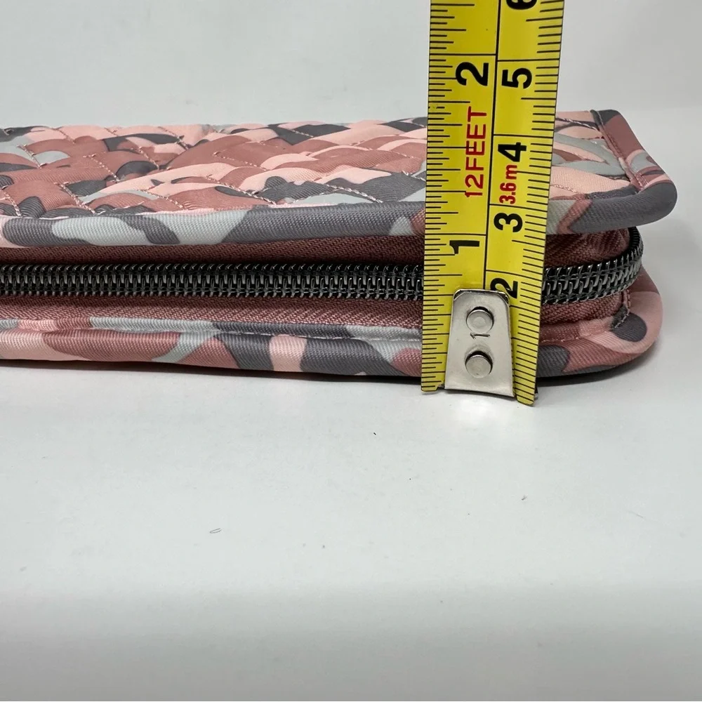 Lug Sleeper Convertible Travel Makeup Brush Holder Camo Pink Gray